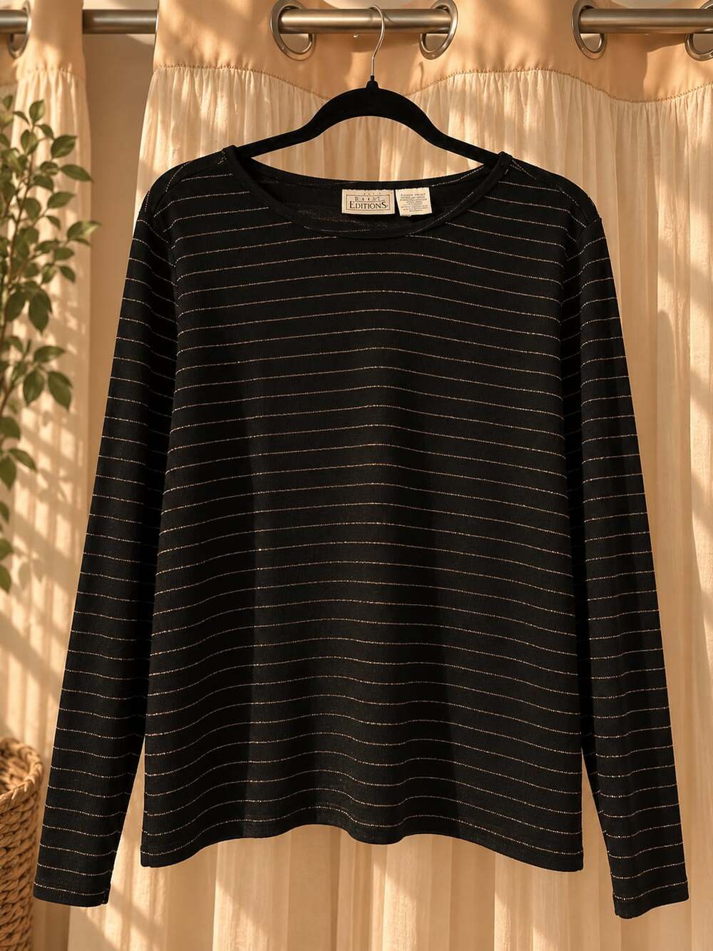 Basic Editions Black And Gold Metallic Striped Ribbed Long Sleeve Crewneck Tee